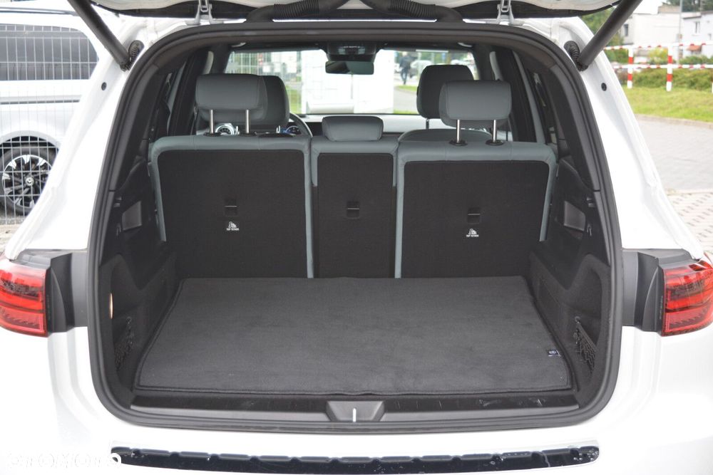 Mercedes-Benz GLB 220 d 4-Matic AMG Line 8G-DCT - 35