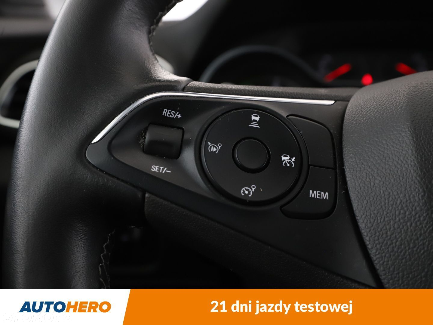 Opel Grandland X - 30