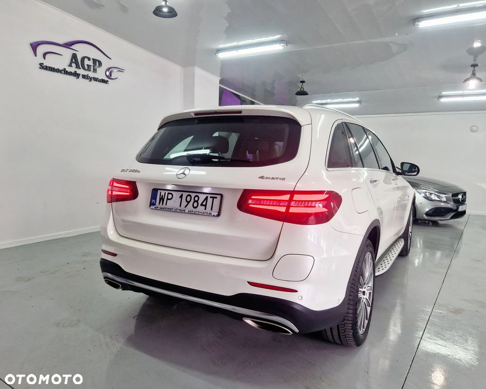 Mercedes-Benz GLC - 13