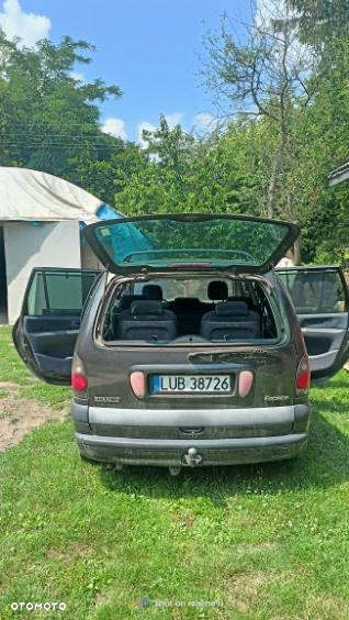 Renault Espace 2.2 TD RT - 3