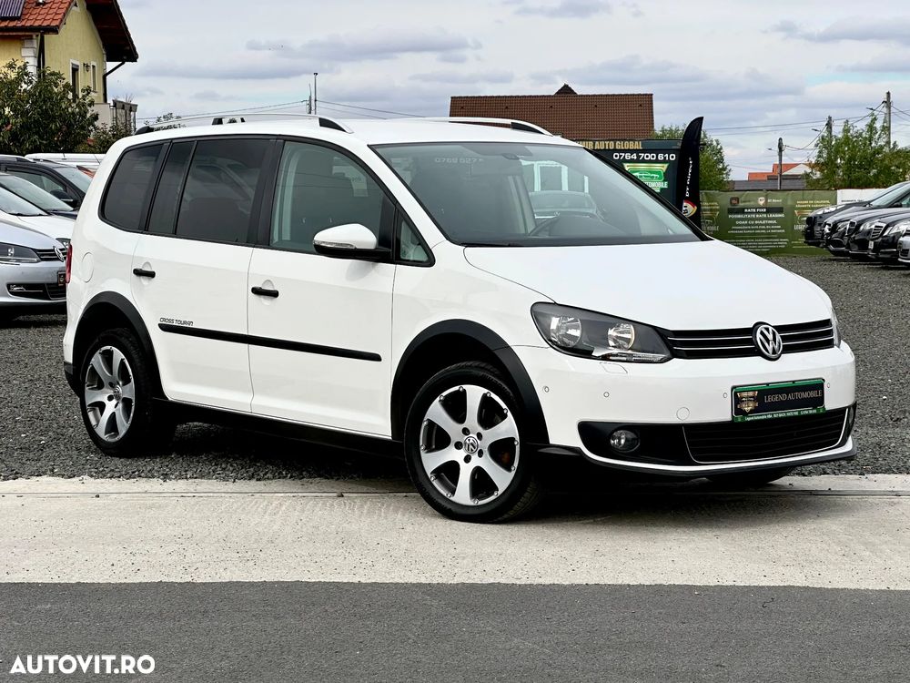 Volkswagen Touran - 2