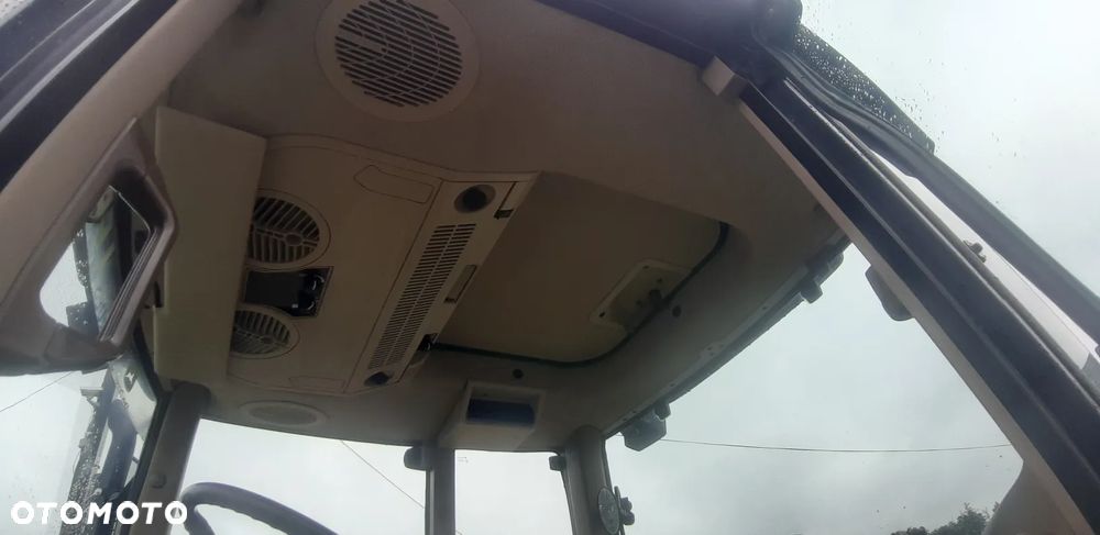 John Deere 6220 - 10