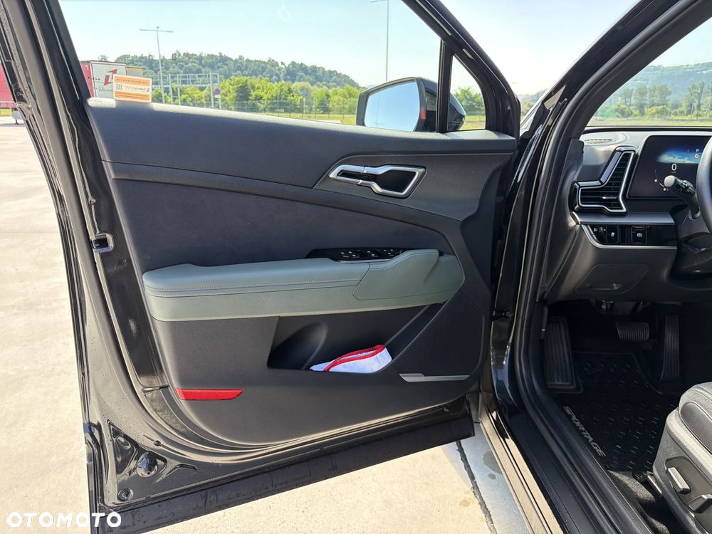 Kia Sportage 1.6 T-GDI Anniversary 4WD DCT - 11