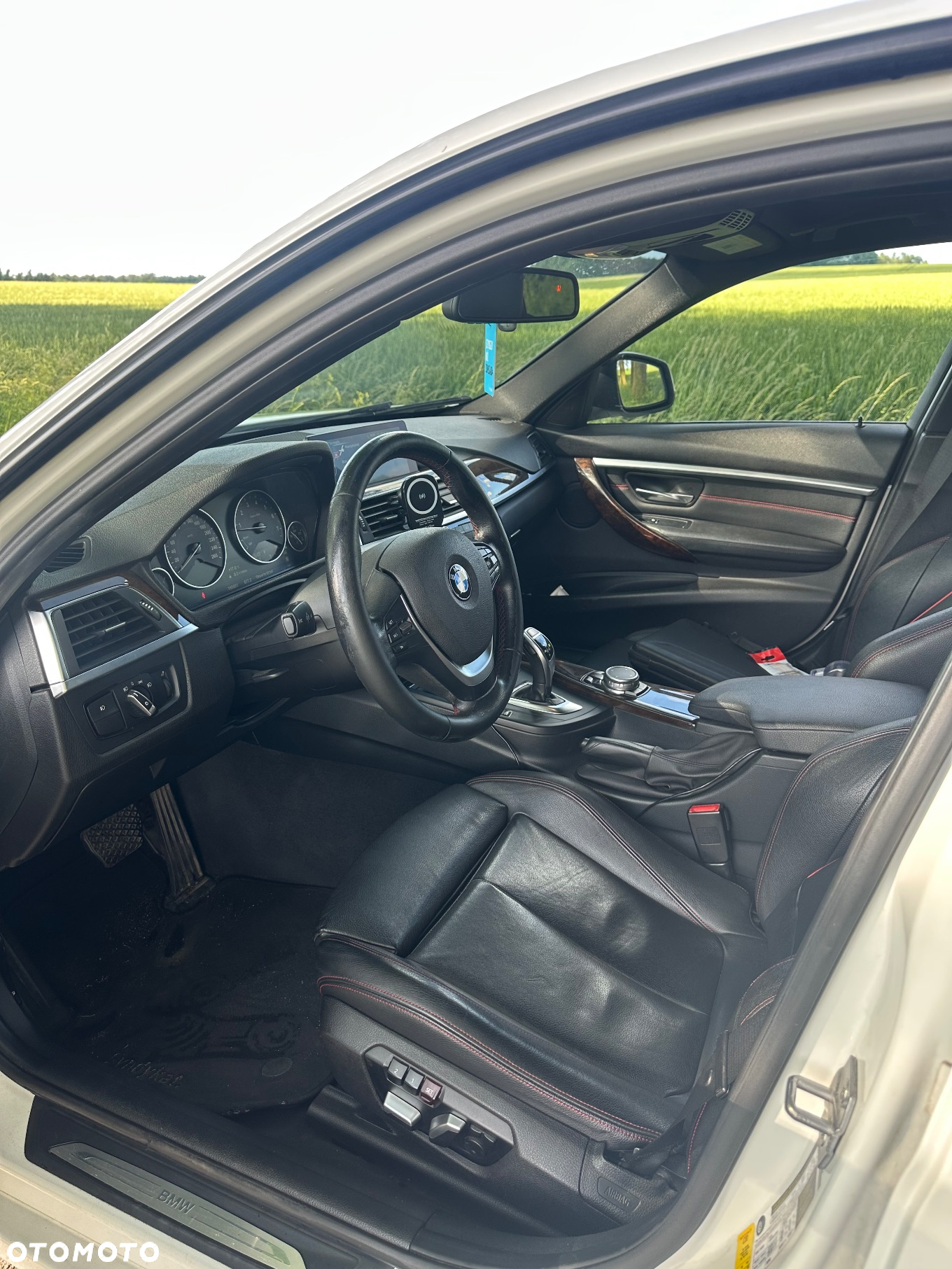 BMW Seria 3 328i Sport Line - 14