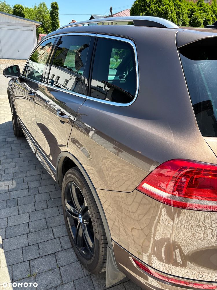 Volkswagen Touareg 3.0 V6 TDI BMT Perfectline R-Style - 8