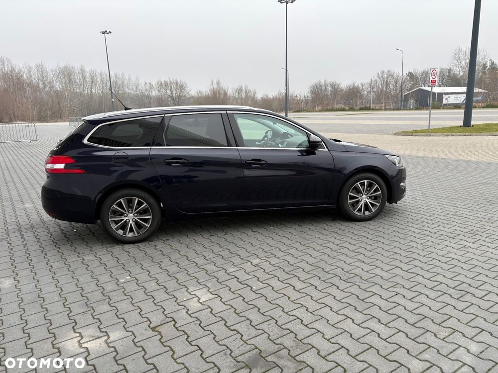 Peugeot 308 1.6 BlueHDi Business Line S&S - 4