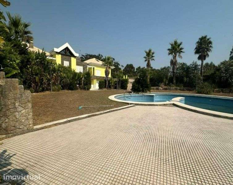 Moradia T6 de Luxo | Casal da Carregueira, Belas, Sintra - Grande imagem: 2/12