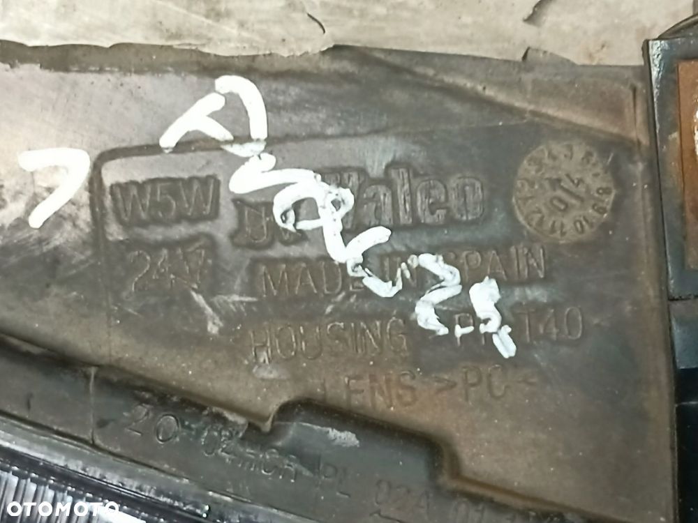 LAMPA PRZEDNIA PRAWA VALEO SEAT LEON 1 - 6