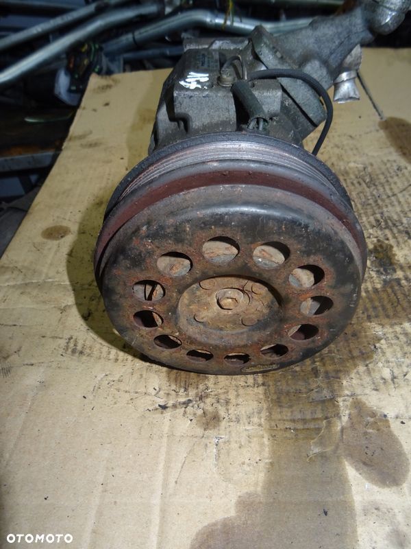 SPRĘŻARKA KLIMATYZACJI KOMPRESOR RAV 4 447220-3954 - 2