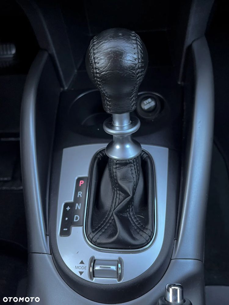 Mitsubishi Outlander 2.2 DID Intense + EU5 TC-SST - 39