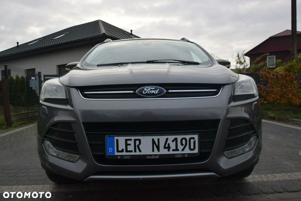 Ford Kuga 2.0 TDCi 4x4 Titanium - 6