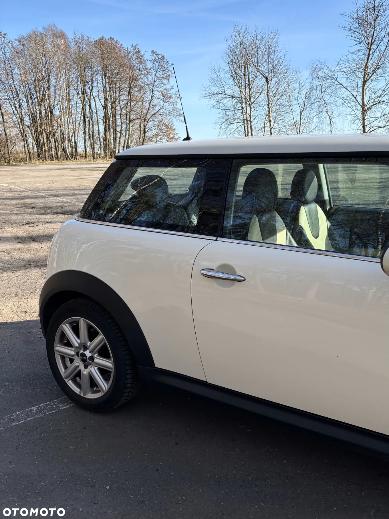 MINI ONE Standard - 5