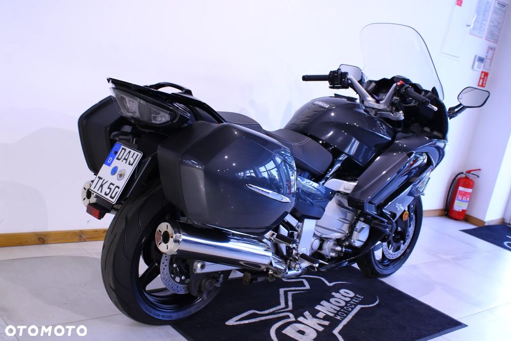 Yamaha FJR - 5