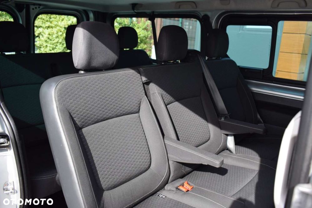 Opel Vivaro - 21