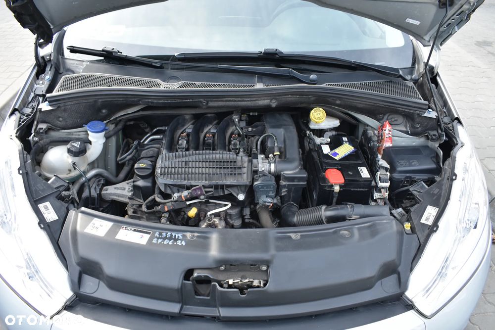 Peugeot 208 1.2 PureTech Active - 24