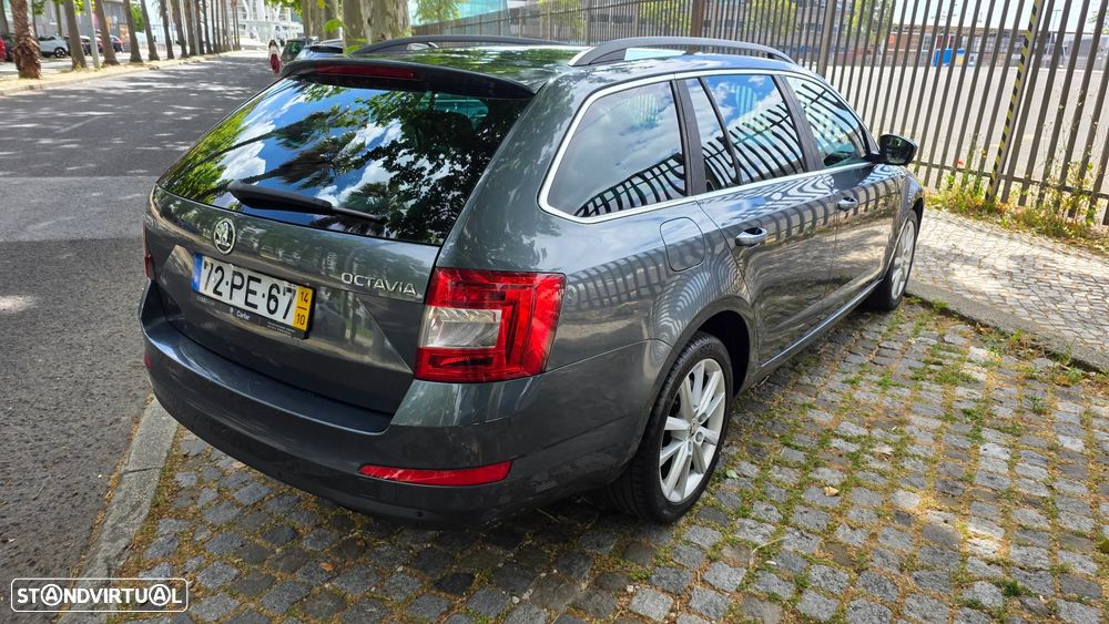 Skoda Octavia Break 1.6 TDi Elegance - 3
