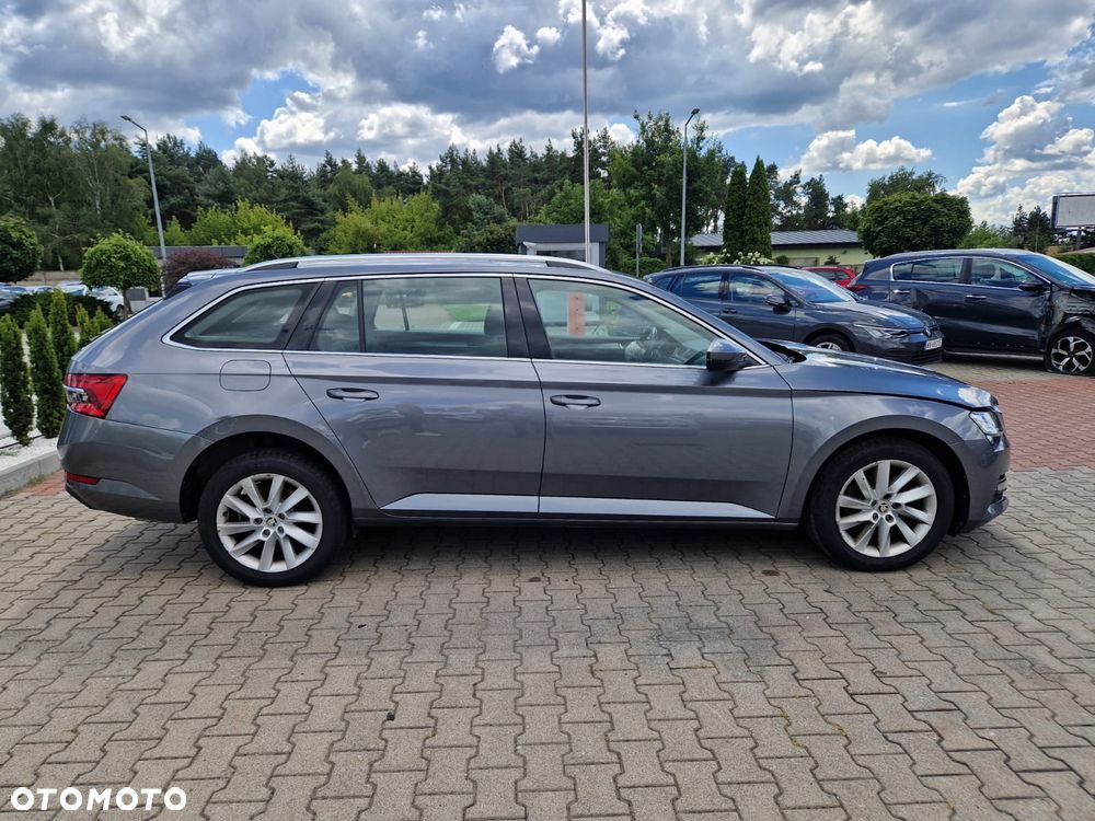 Skoda Superb 2.0 TSI Ambition DSG - 1