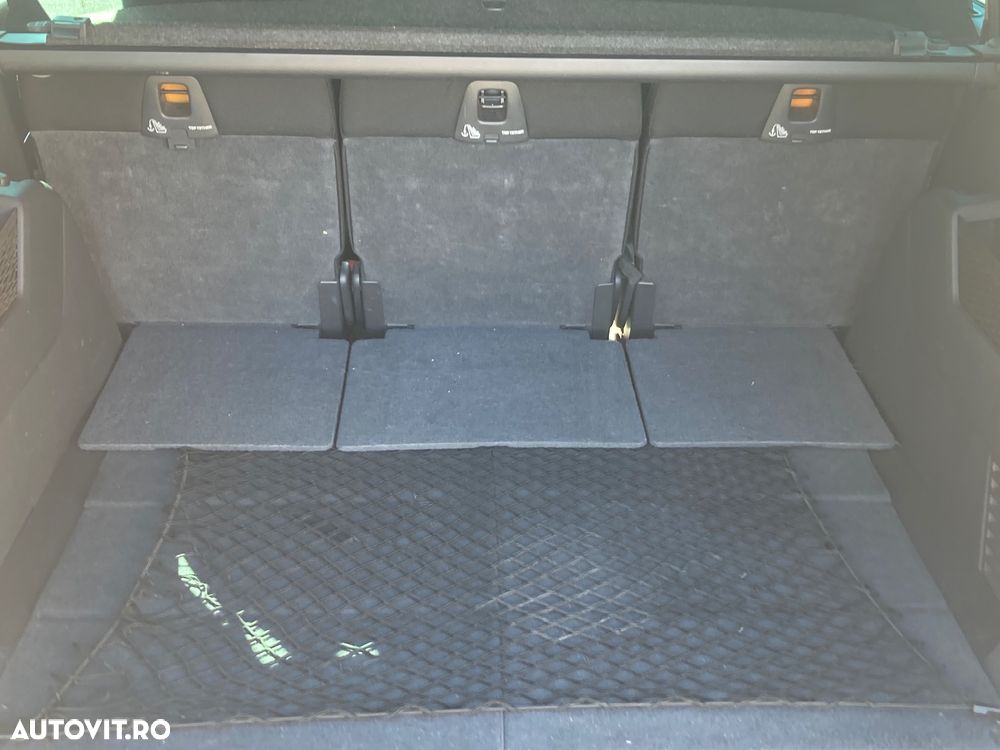 Peugeot 5008 HDI FAP 150 Family - 27
