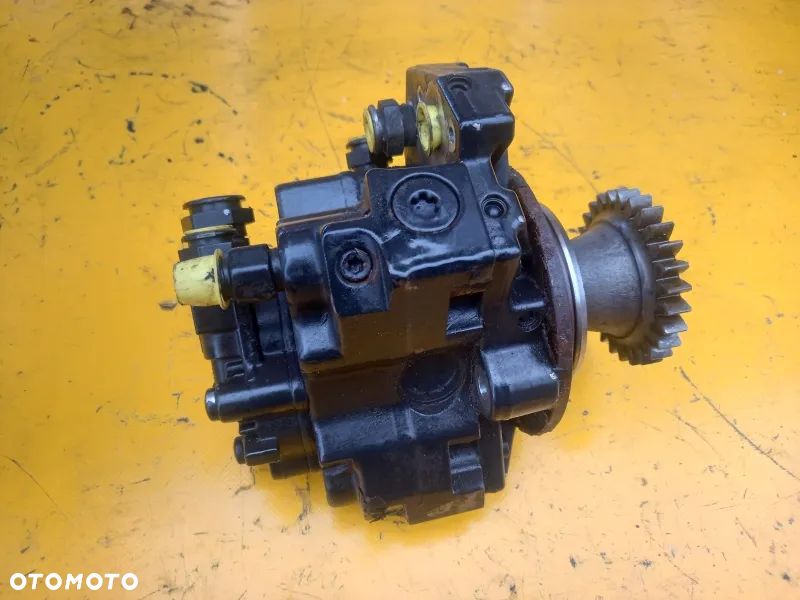 Pompa wysokiego ciśnienia F4DFE4133*B014 New Holland T6.155 - 1