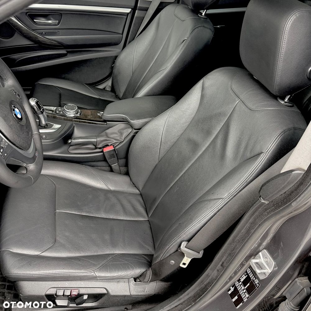 BMW 3GT 330d Luxury Line - 14