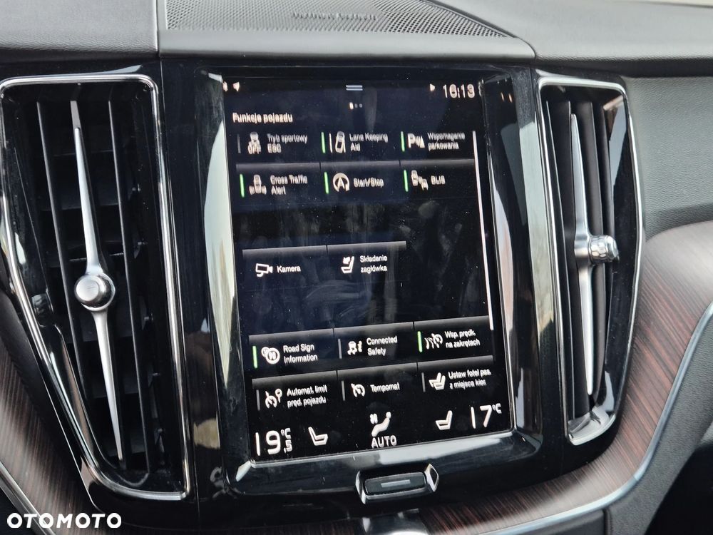 Volvo XC 60 B4 B Geartronic Inscription - 36