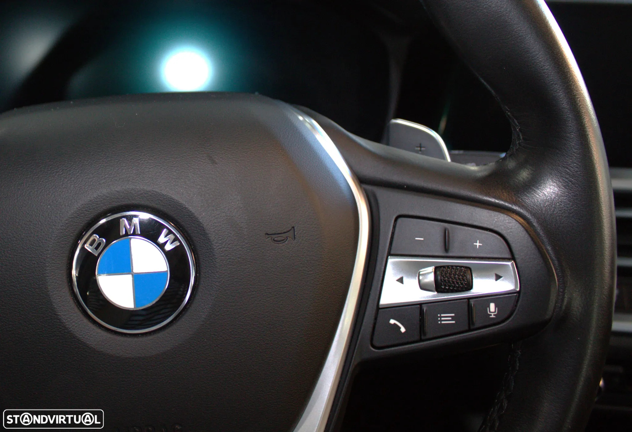 BMW 330 e Auto - 11