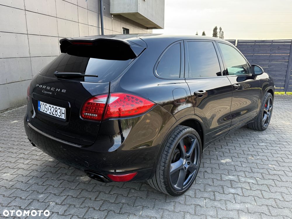 Porsche Cayenne Tiptronic S - 18