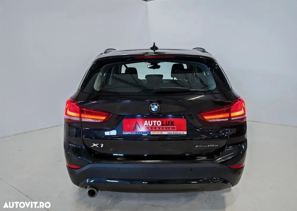 BMW X1 xDrive25e AT PHEV - 13