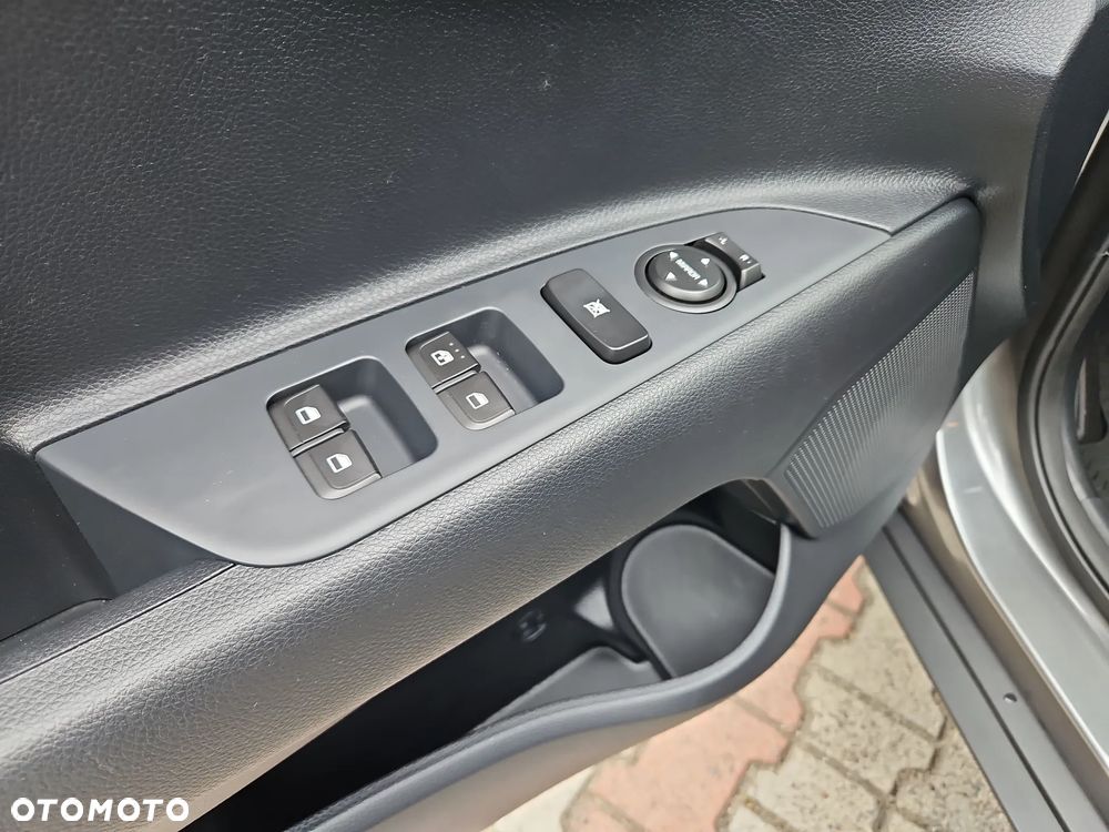 Kia Stonic 1.0 T-GDI M - 19