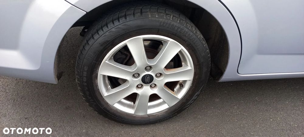 Ford Mondeo 2.0 TDCi Ghia X - 11