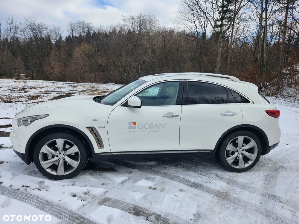 Infiniti Q70 3.0d S - 3