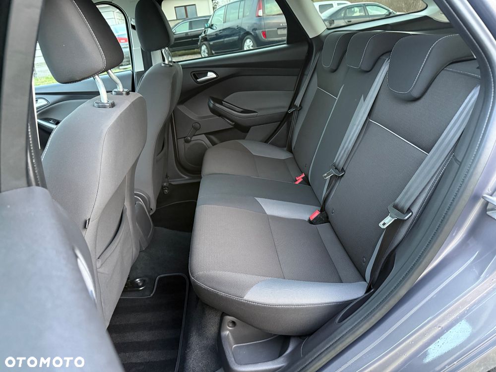 Ford Focus - 31