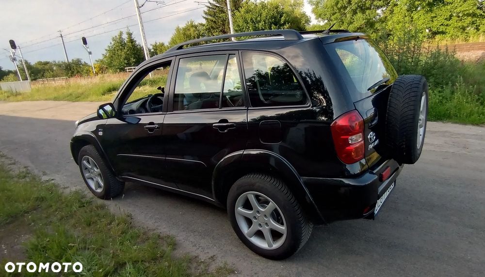 Toyota RAV4 2.0 VVT-i 4x4 - 9