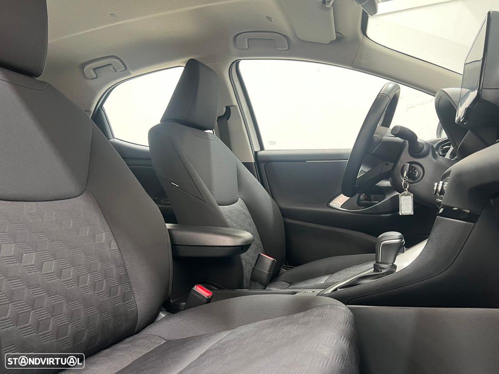 Toyota Yaris 1.5 HDF Comfort Plus - 12