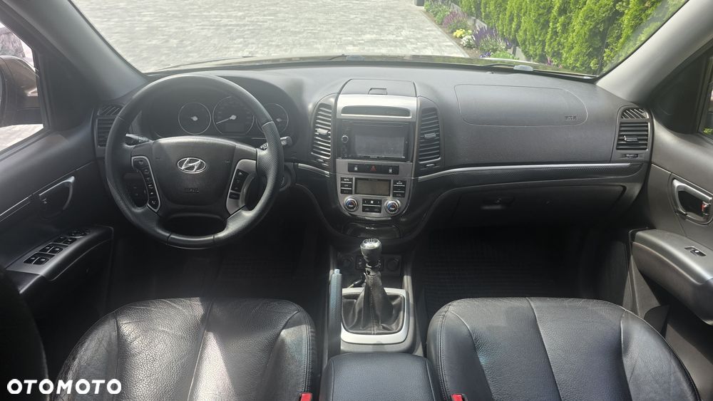 Hyundai Santa Fe - 5