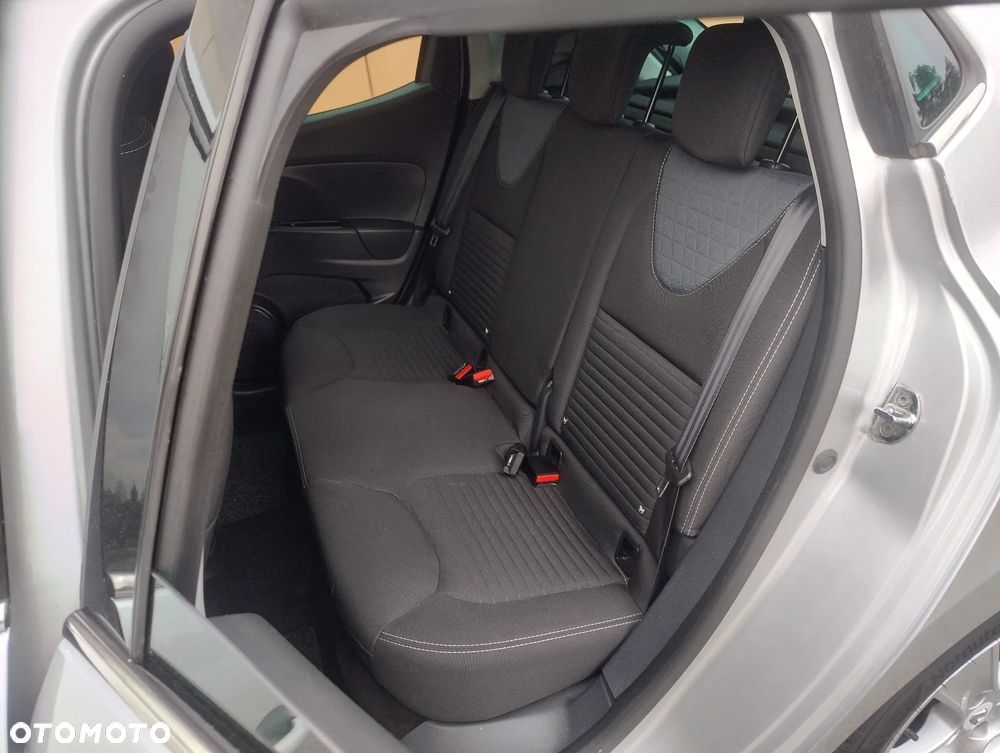 Renault Clio TCe 90 Limited - 22