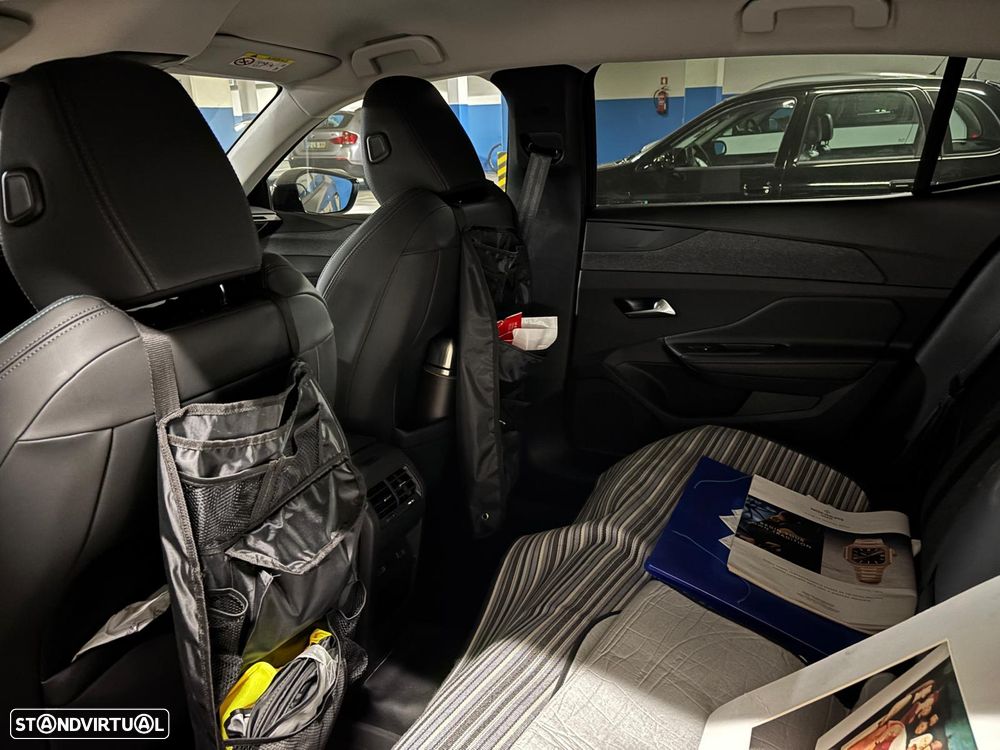 Peugeot 408 1.2 PureTech Allure Pack EAT8 - 3