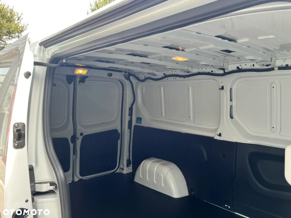 Renault TRAFIC Furgon - 6