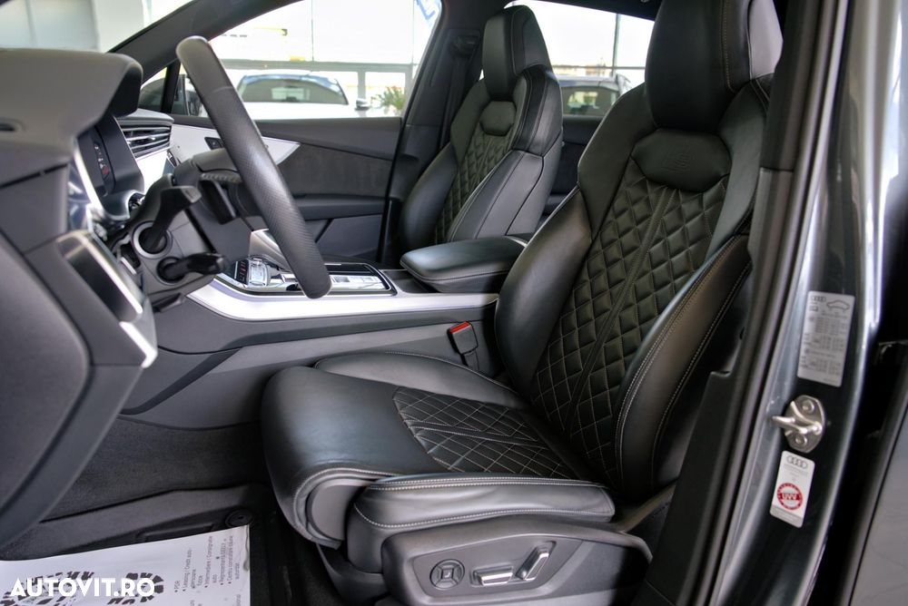 Audi Q7 55 TFSI e quattro tiptronic S line - 30