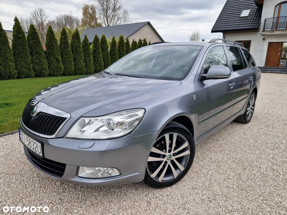 Skoda Octavia 1.8 TSI FAMILY - 1