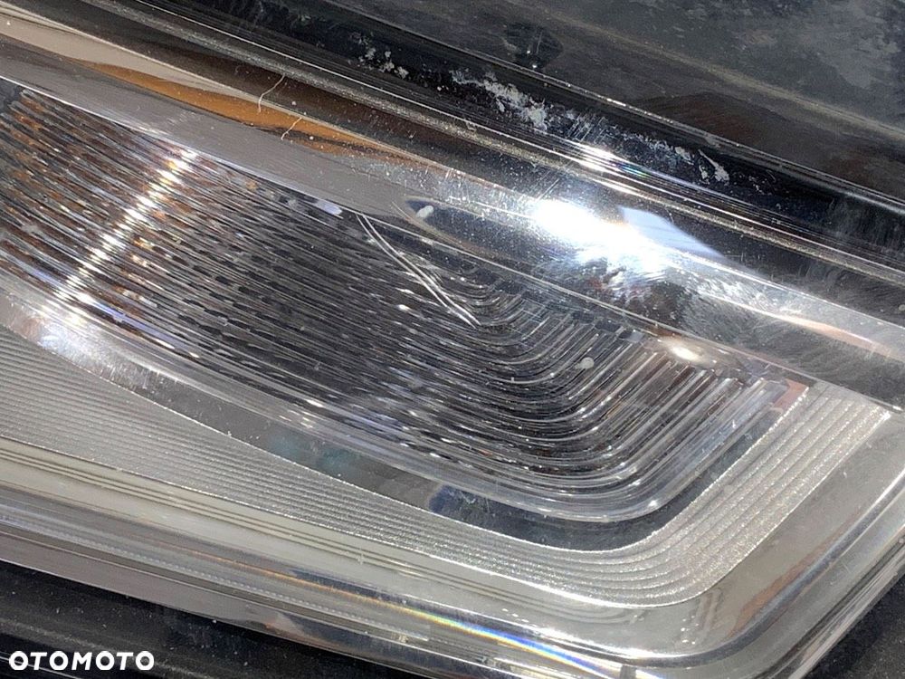 REFLEKTOR PRAWY PRZÓD LED  AUDI A6 C7 Avant (4G5, 4GD) 2011 - 2018 2.0 TDI 120 kW [163 KM] olej - 2