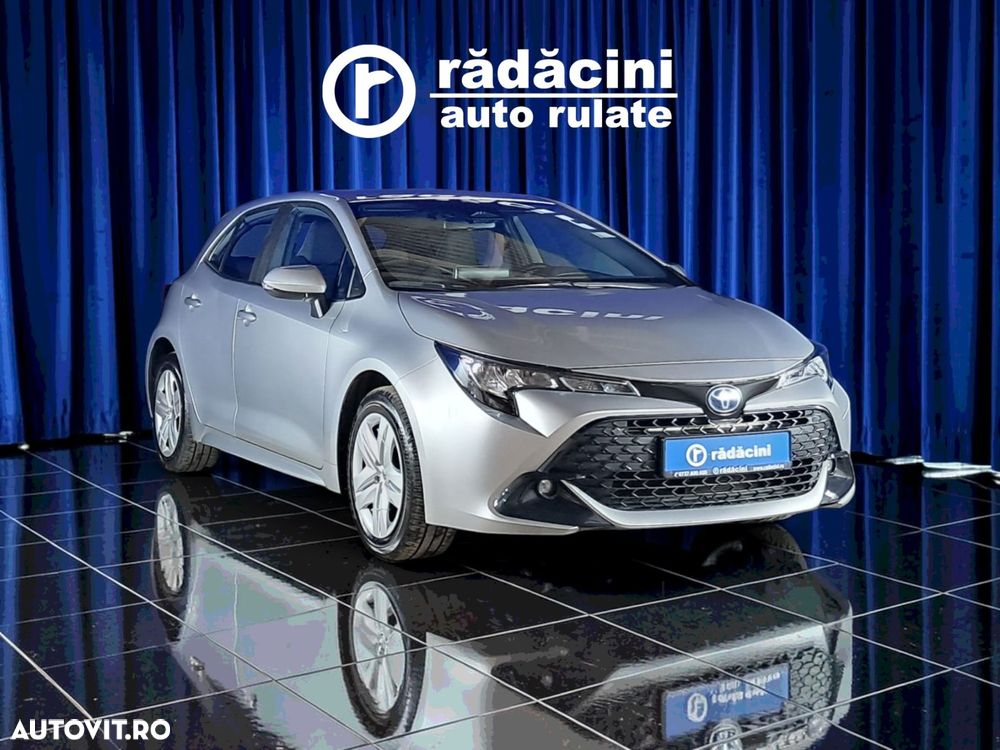 Toyota Corolla - 1