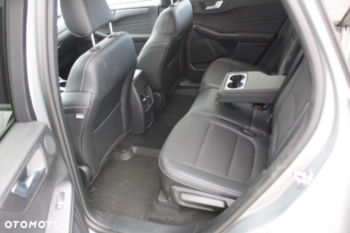 Ford Kuga 2.5P PHEV FWD Titanium X - 35