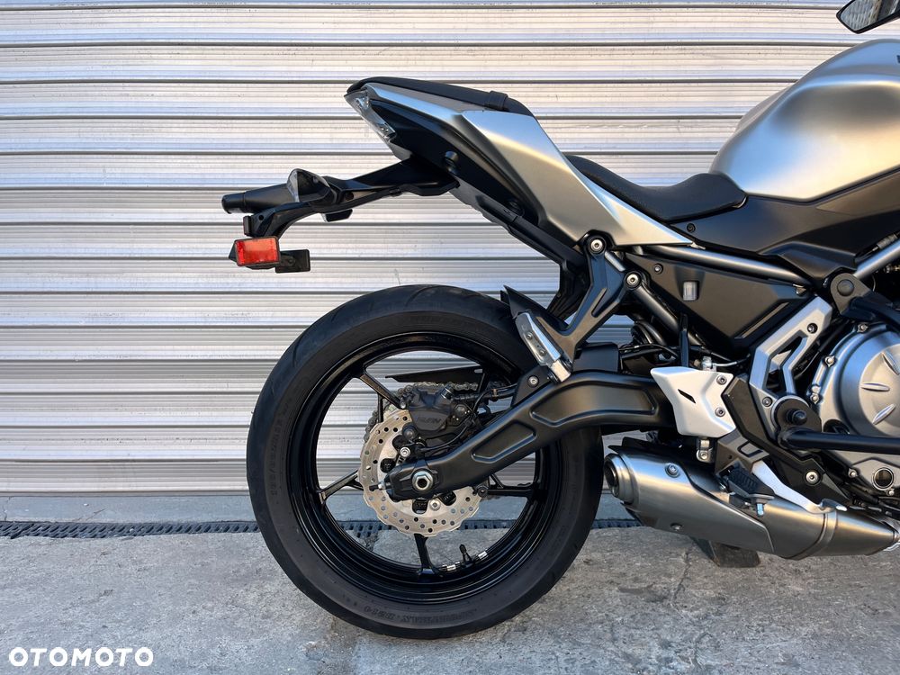 Kawasaki Z 650 - 25