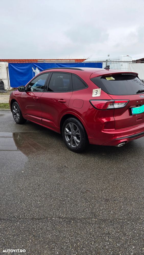 Ford Kuga 2.5 Duratec FHEV AWD ST Line - 11
