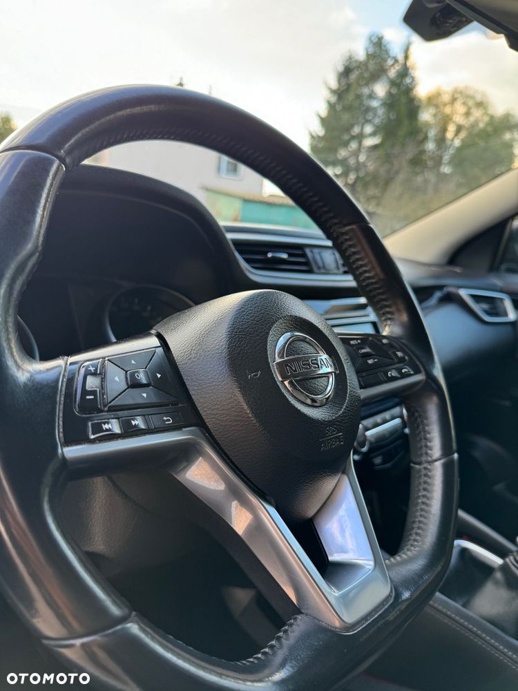 Nissan Qashqai - 22