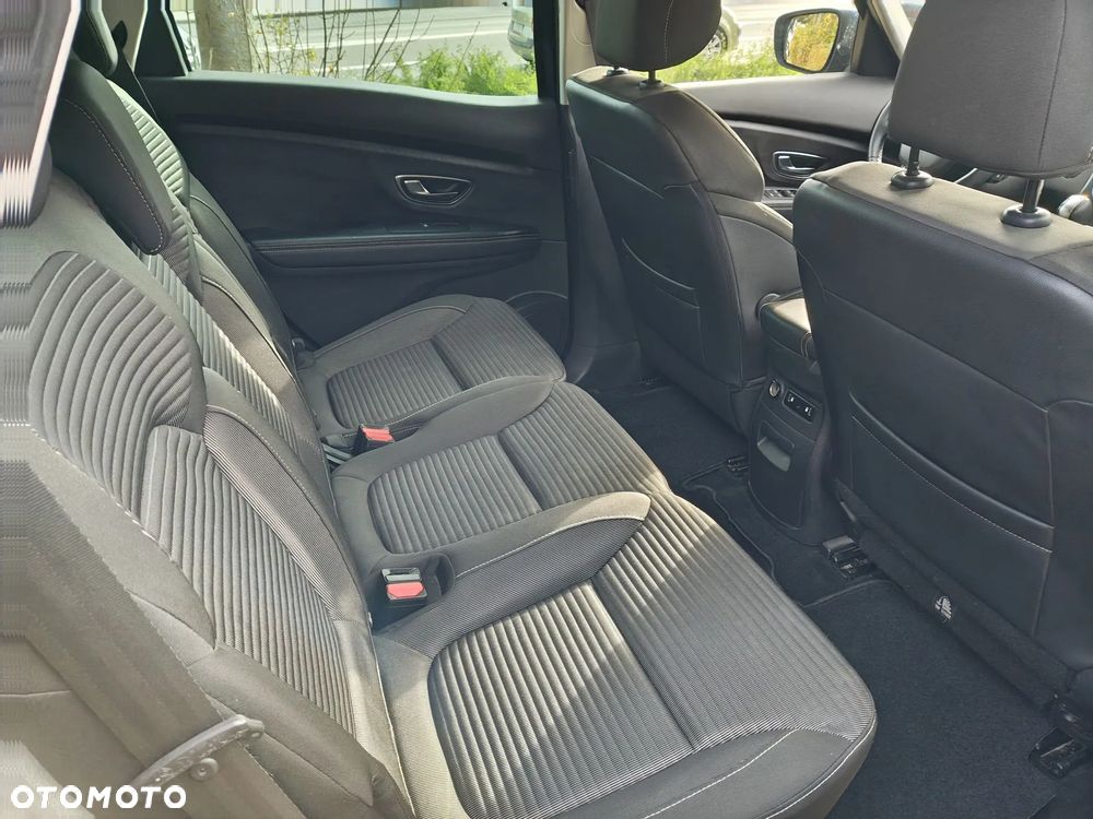 Renault Scenic - 20