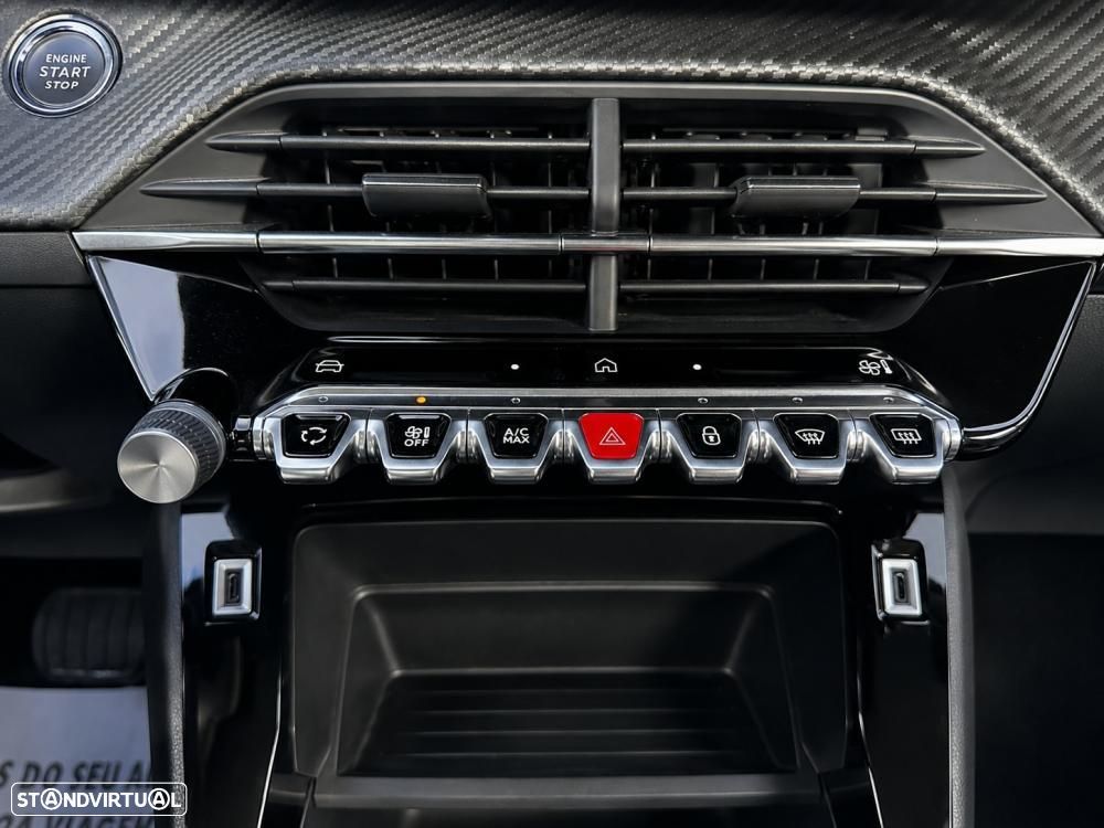 Peugeot e-2008 54 kWh Style - 29