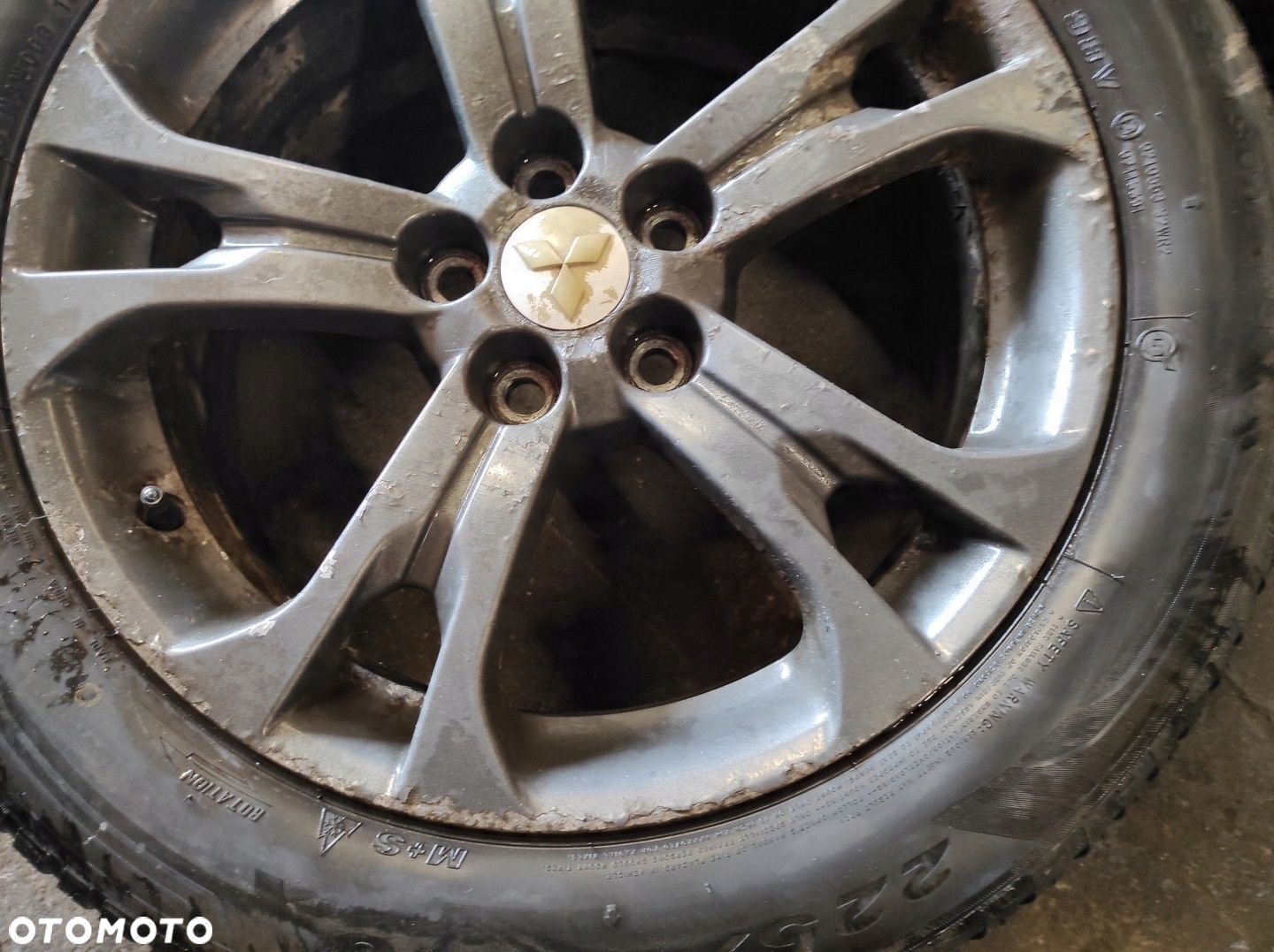 MITSUBISHI OUTLANDER III FELGI ALUMINIOWE 18 KOŁA 225/55 R18 CAŁOROCZNE - 7
