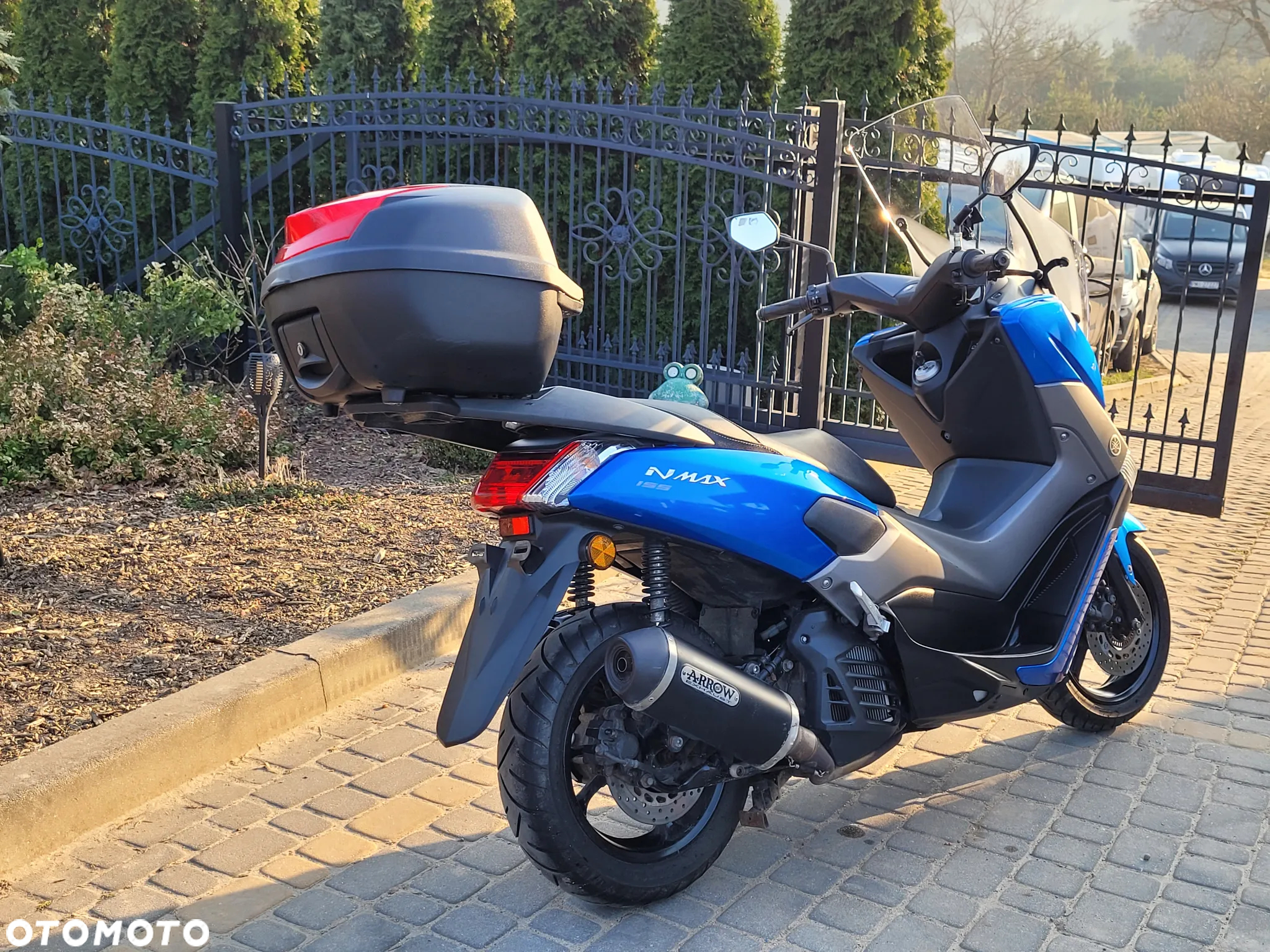 Yamaha NMAX - 4